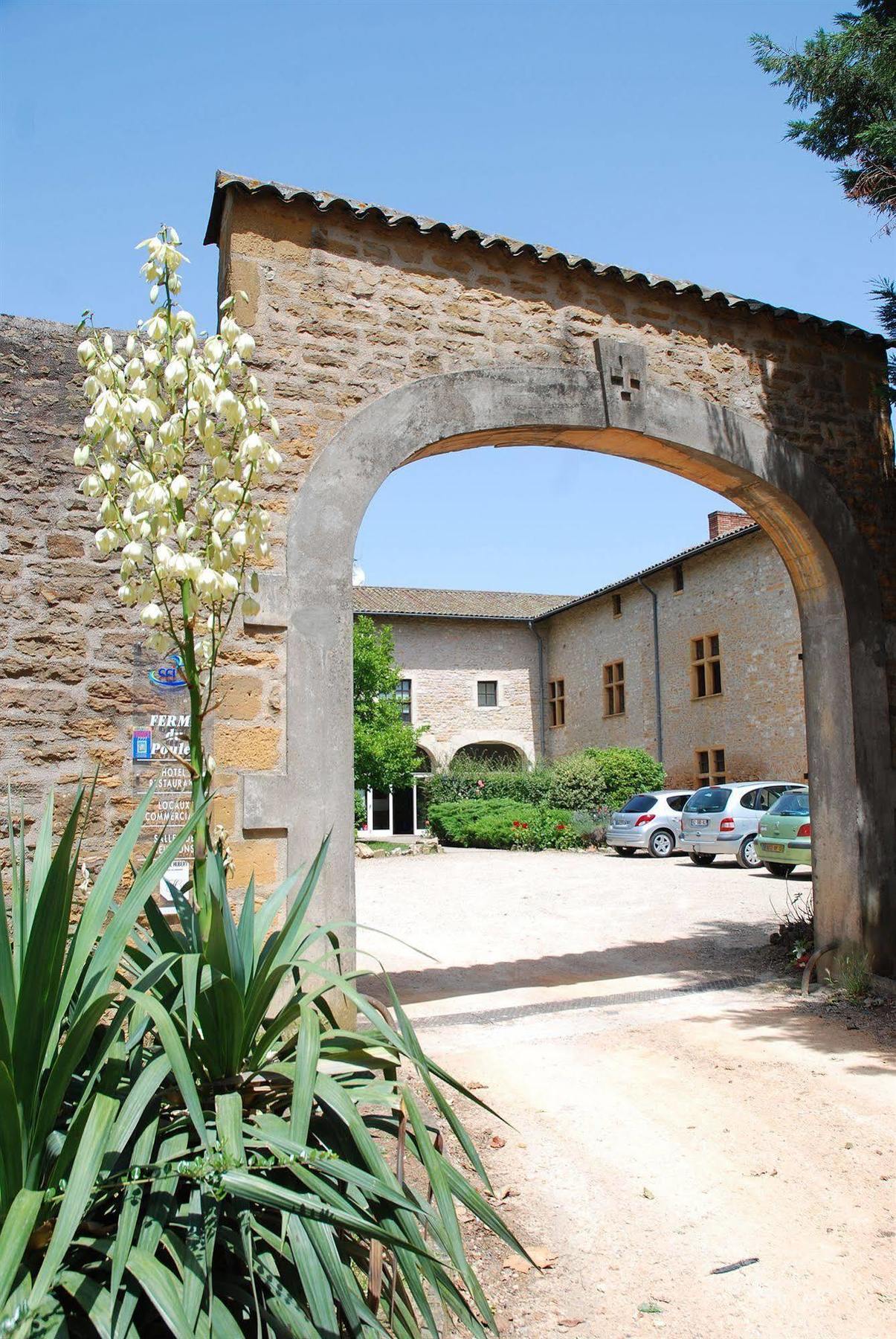 Demeures Et Chateaux L'Abbaye Caladoise - Anciennement Hostellerie Ferme Du Poulet Вільфранш-сюр-Сон Екстер'єр фото